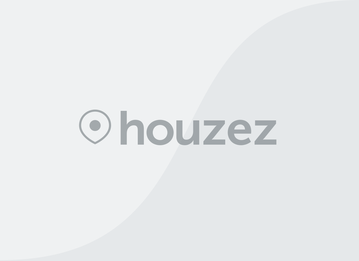 Eladó ingatlan Závod